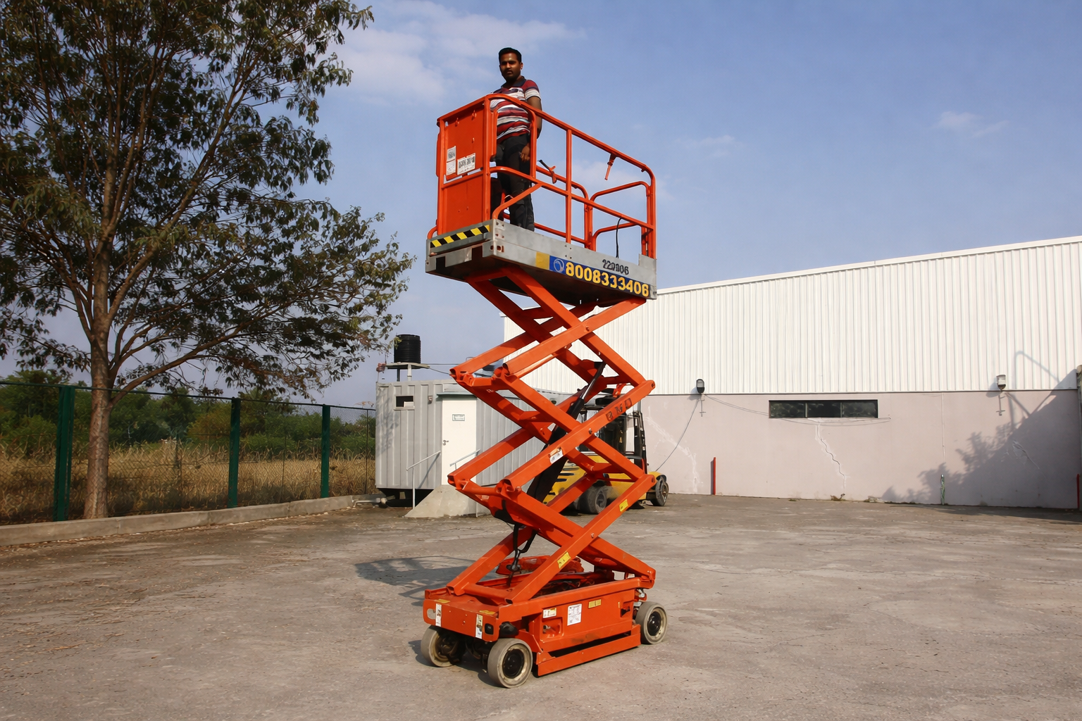 Scissor Lift Rental Service